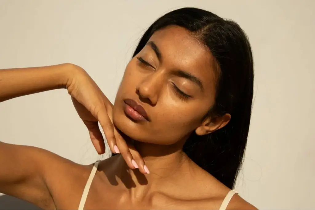The Psychology of Skin: How Skincare Rituals Impact Mental Wellbeing